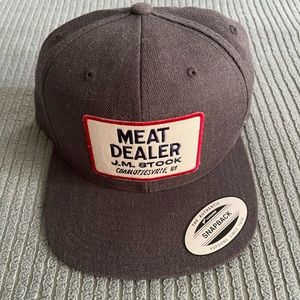 Meat dealer trucker hat pre owned snapback